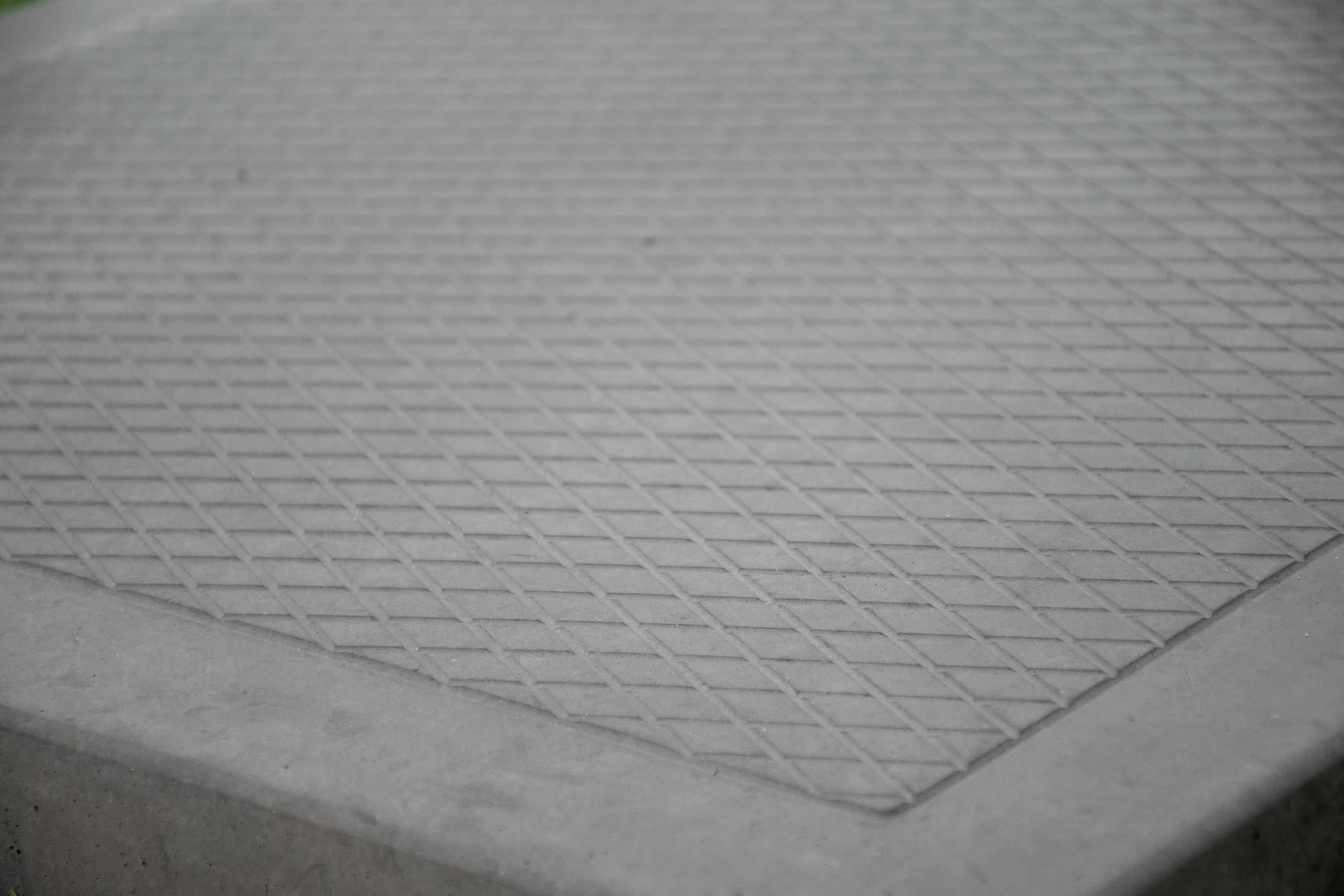 Close up of the Diamond Face Pattern on Empires 24