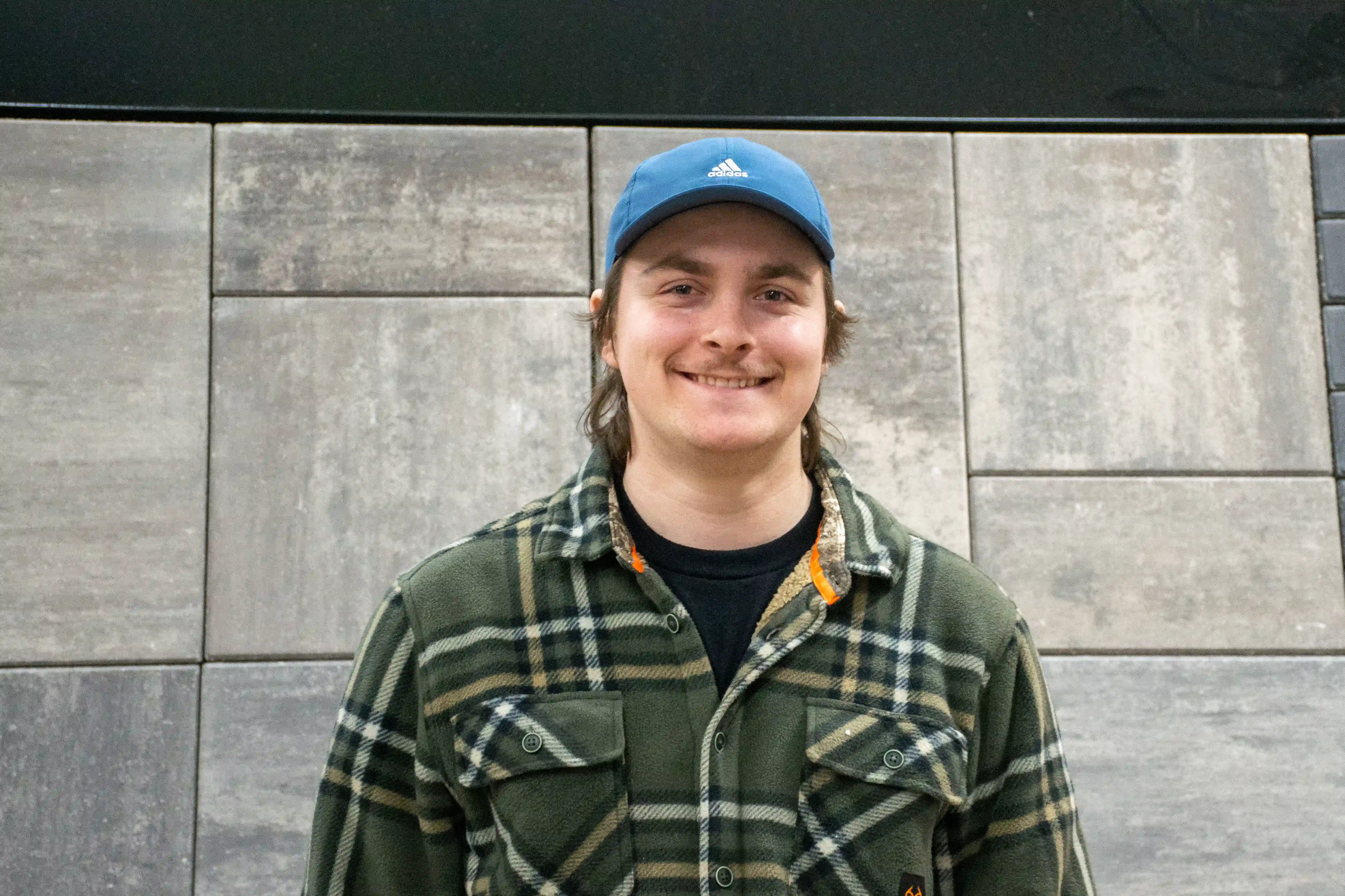 Alt image