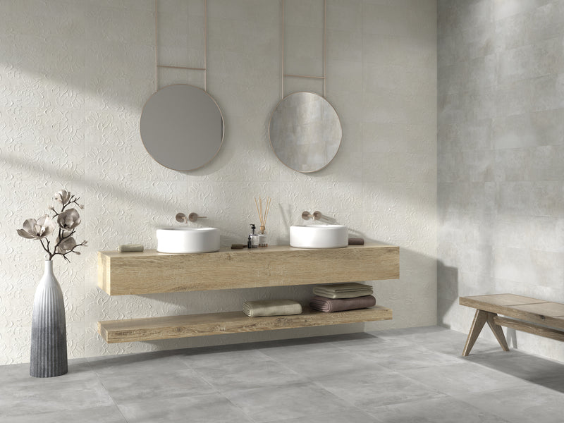 Bathroom mantel installed on a wall featuring Vinci Porcelain Tiles in Sinfonia Pearl Satinato beside a wall with Vinci Grey Satinato.