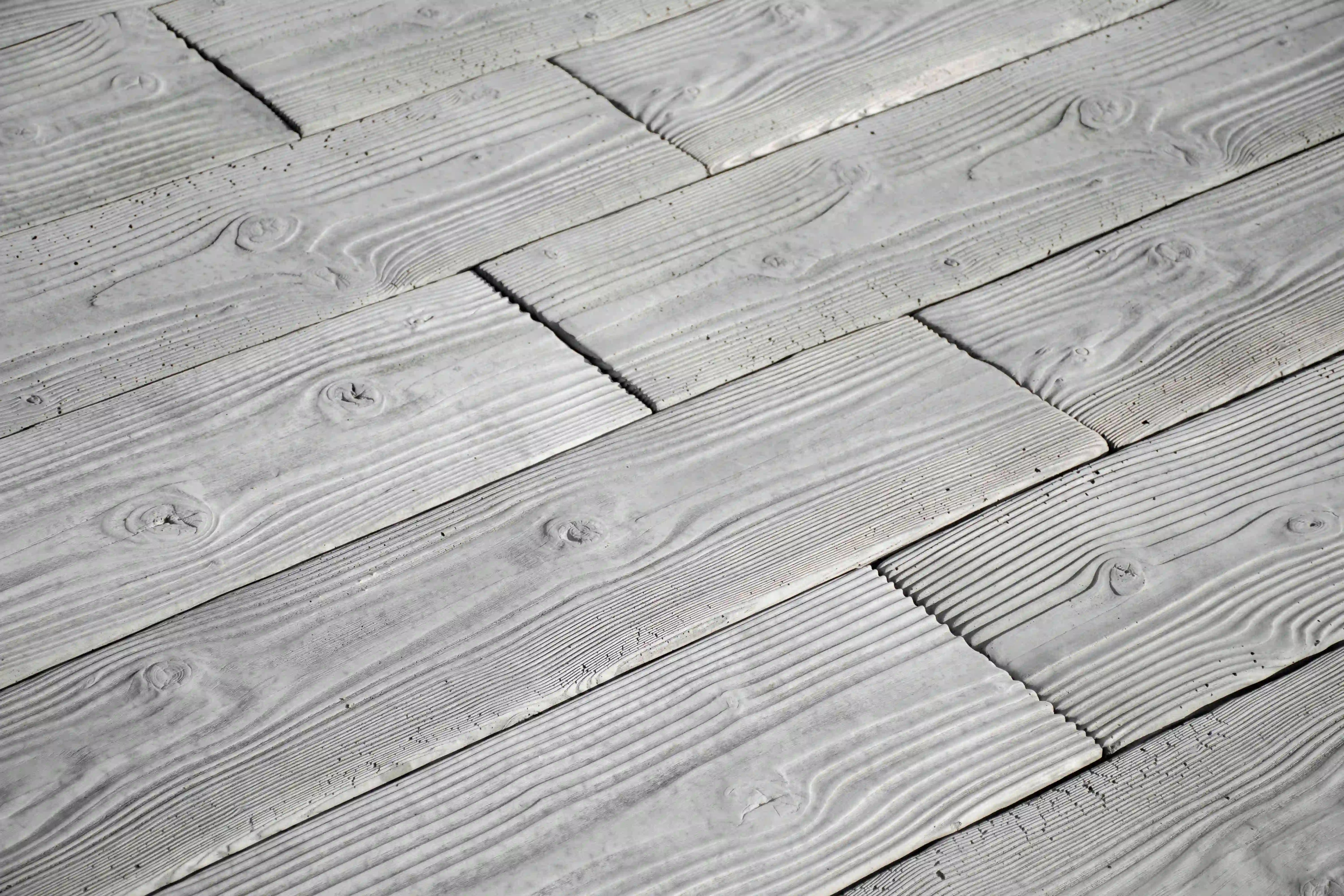 Raised patio made with skyland Pavers.