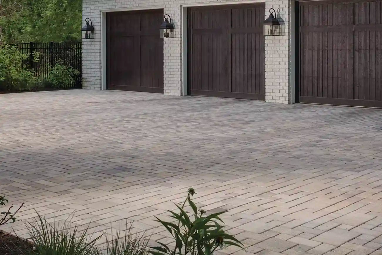 Patio made with Papyrus Pavers
