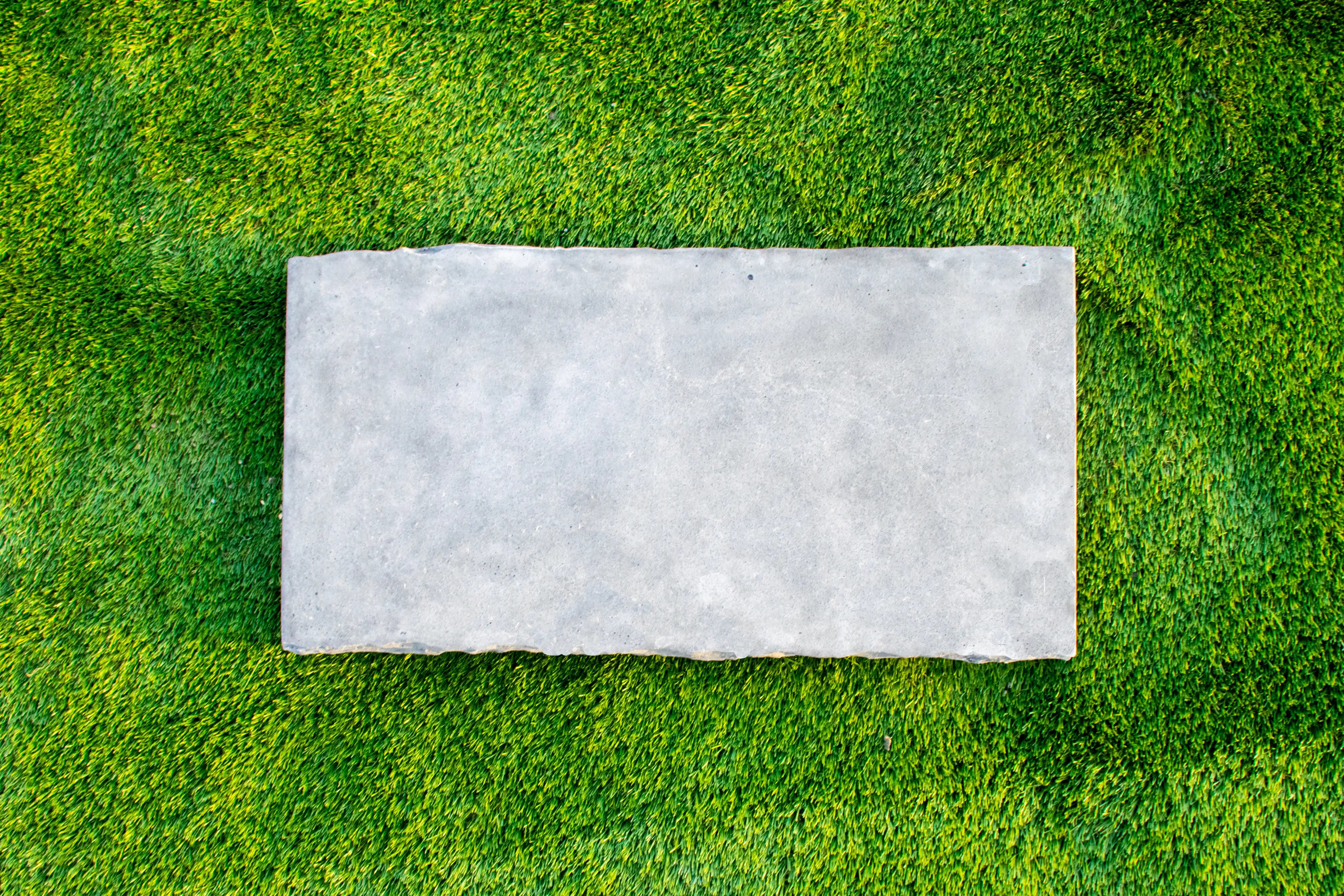 Empire Wall Cap in Smoky Grey