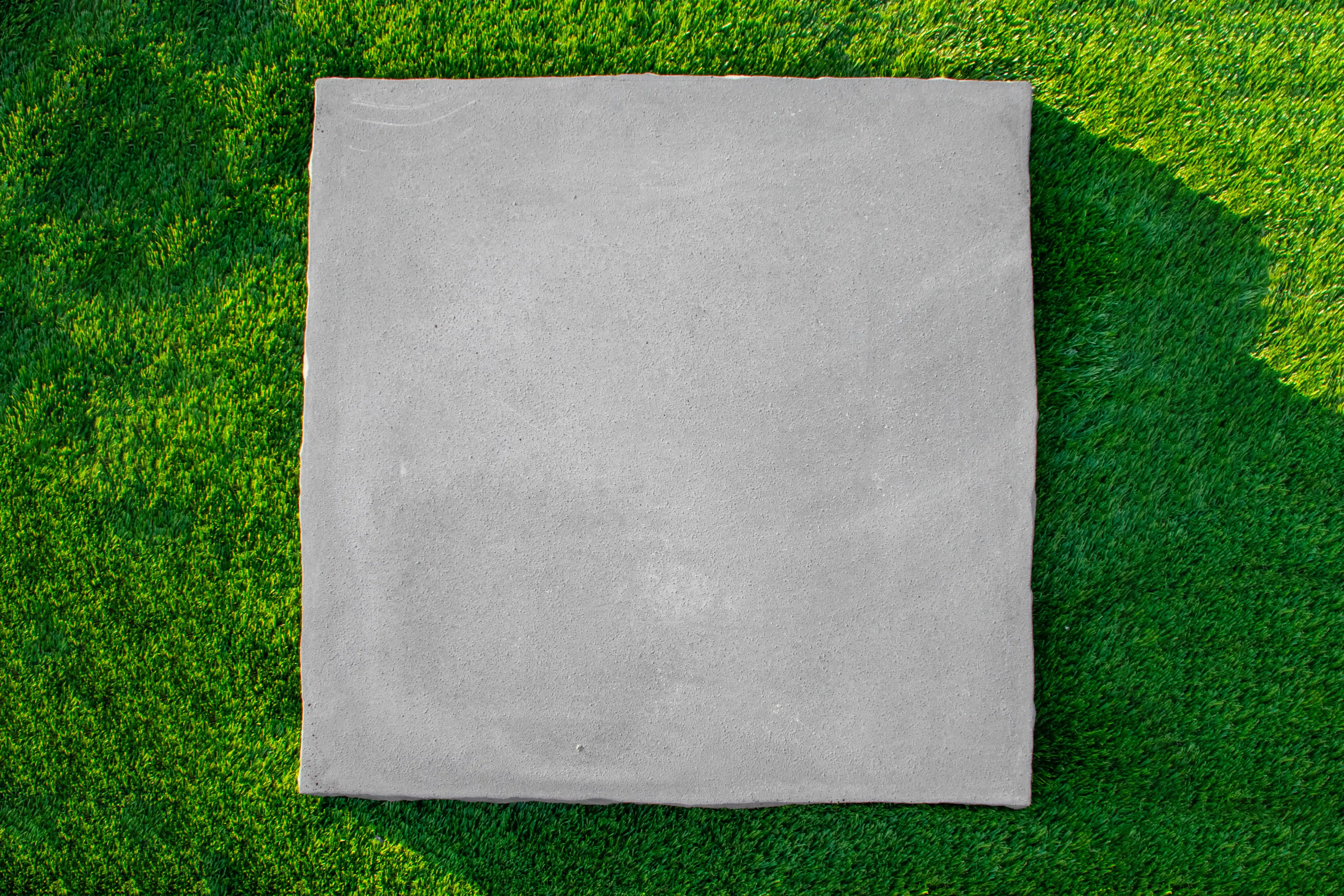 Empire Pillar Cap Product Photo