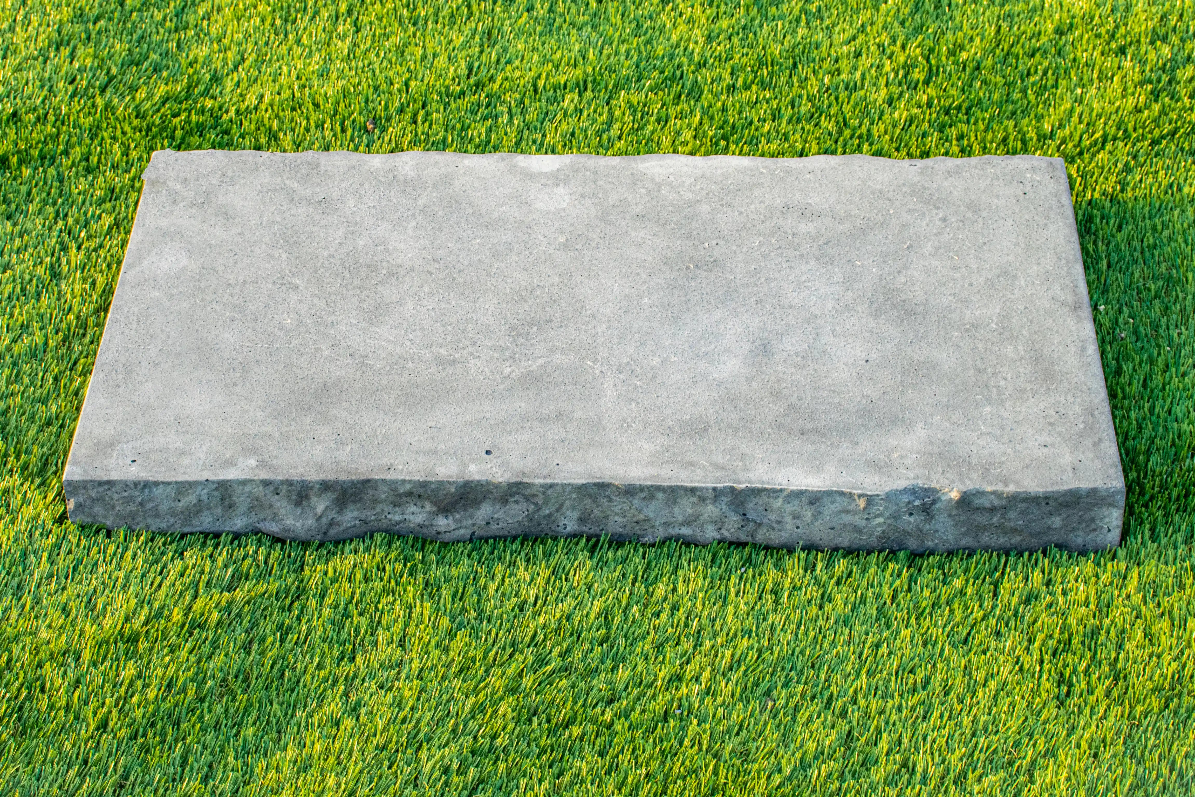 Empire Wall Cap on grass